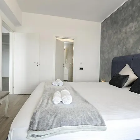 Del Mar Horizon - Bychoice * Mamaia