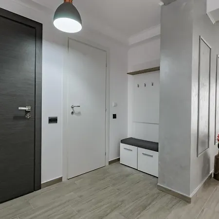 Del Mar Horizon - Bychoice Apartman